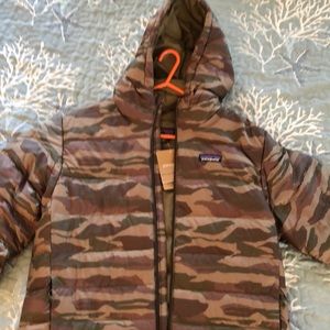 NWT Men’s Med Camo Hi Loft Down Hoody